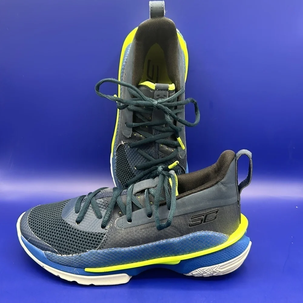 Under Armour GS Steph Curry Navy Blue Dub Nation 3022113-405 Size 6 Y